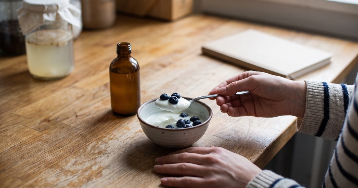 Probiotics Cut Chemo-Induced Diarrhea in Half for Colon Cancer Patients